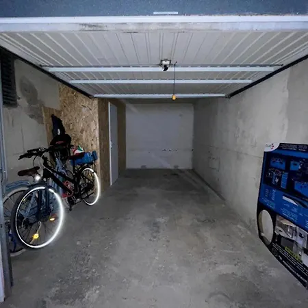 T2 Avec Garage Et Piscine A - Fr-1-338-484 Sète